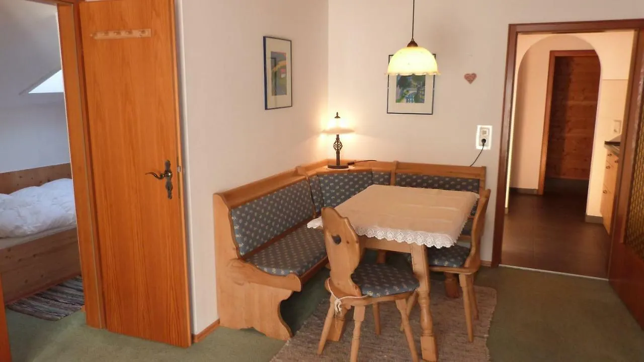 Apartment Georgihof Ferienwohnungen Murnau am Staffelsee Germany